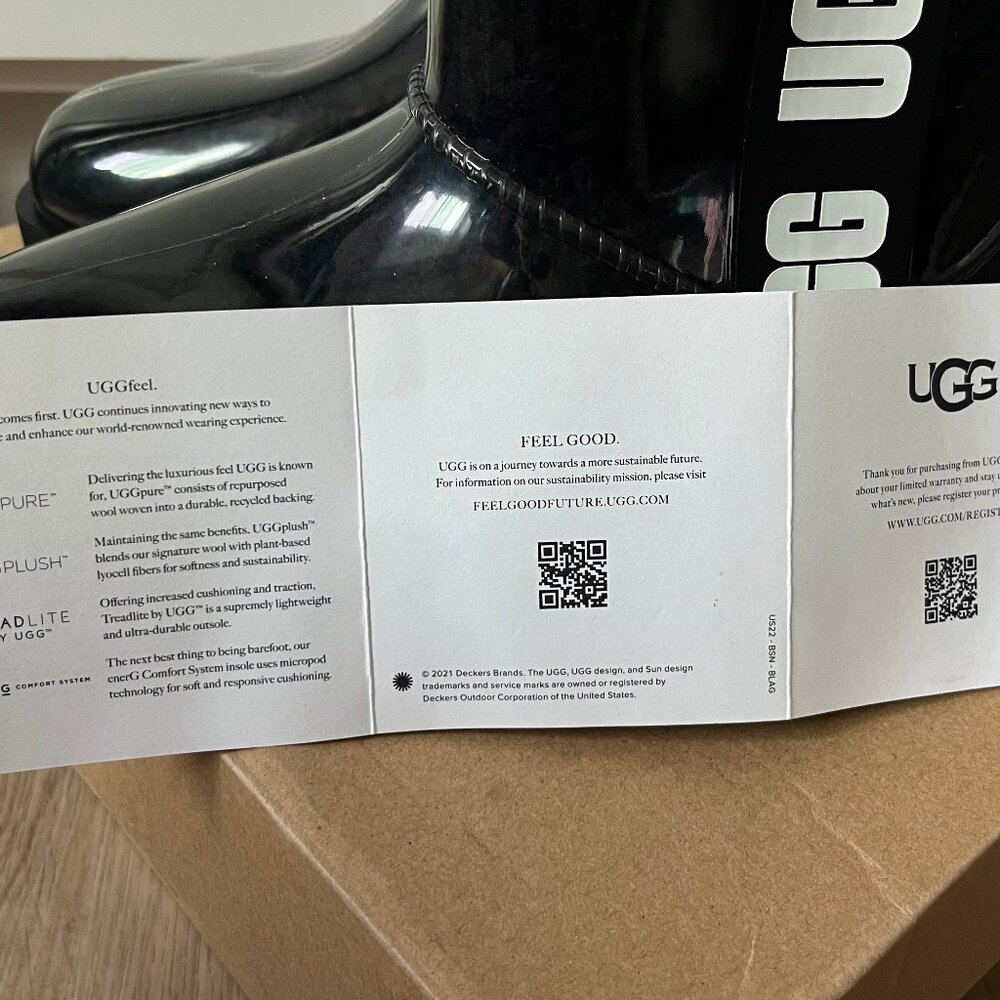 Womens Ugg size 6 Black CLASSIC CLEAR MINI Ankle Rain Snow Boots [1113190-BLK] - Picture 11 of 15